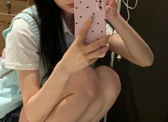 “51吃瓜”发布最新全网热点，小猫小狗都想凑热闹了！