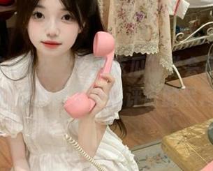 在“911吃瓜”学会永不迷路，结果掉进了奇葩评论的黑洞。