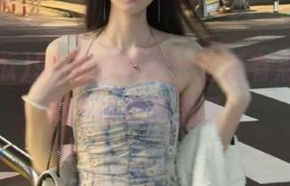 91吃瓜导航：这瓜有点味儿，果汁横逸而出呀！