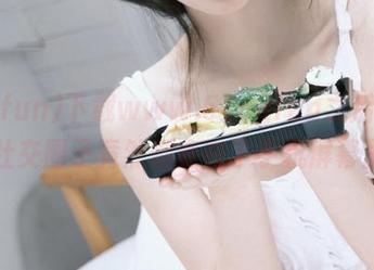 下载www.51cgfun之后，我的社交圈子竟然都变在了手机屏幕里！