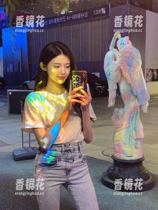 www.51 登录www.51cg.fun,顺便观察别人都是如何“享用美味”的。