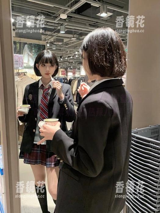 五一吃瓜网 散步路上,脑海里都是五一吃瓜网苹果版的热辣八卦!