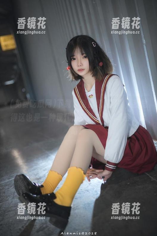 下载“免费吃瓜网”，我觉得这也是一种现代人群里的奇特享受，哈哈！