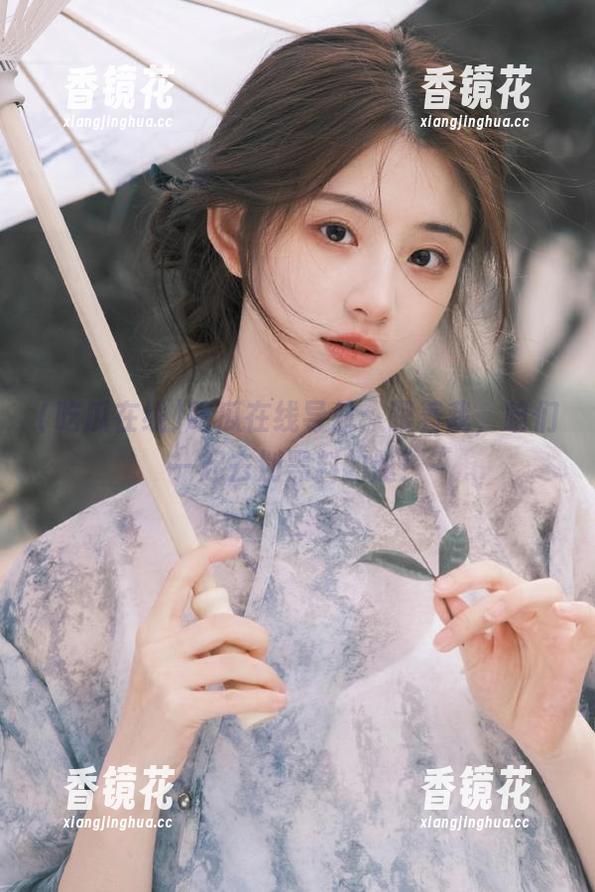 吃瓜在线导航：跟着我，咱们一起去划黑料的艇！