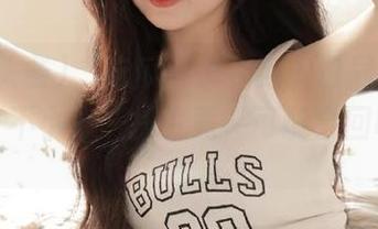 “吃瓜头条”的入口居然暗藏玄机，不小心一探究竟，可能会回味无穷。