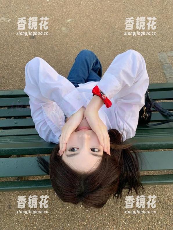 吃瓜网 我在吃瓜网的网址里迷失,红黑料多到都快要溢出来了!