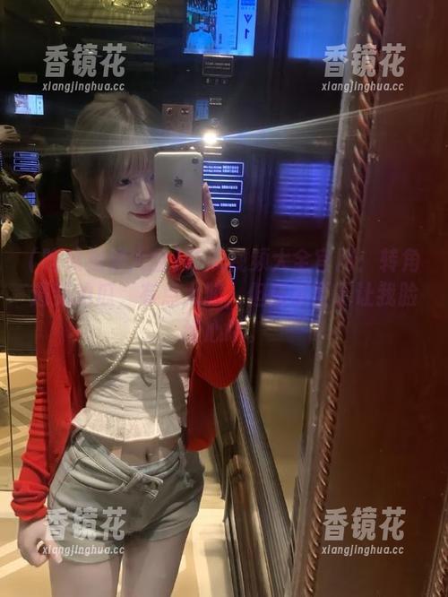 吃瓜视频大全官网：转角遇到的瓜，有点大胆，但还不至于让我脸红心跳。