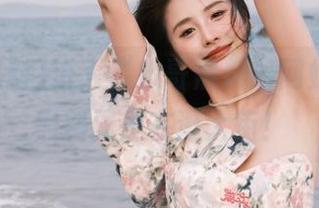 进入“扒哥黑料”网站，下载黑料像是在逛大街！