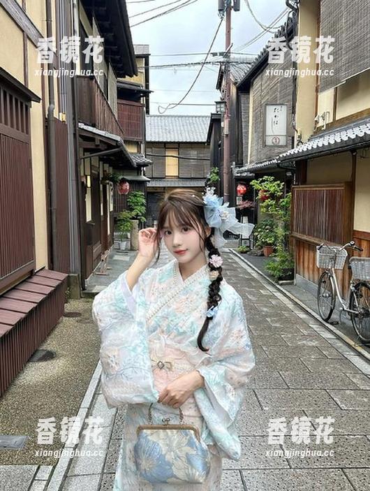 黑哥扒料官网，专业陪你“跌眼镜”的绝妙时刻，目之所至皆是喜感