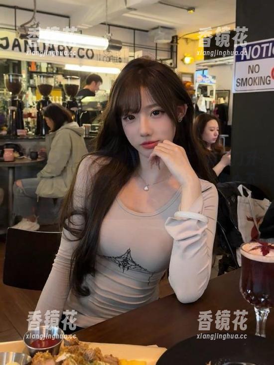 黑料不打烊 “hl黑料不打烊”传送门开启,张嘴就给你绝佳的八卦地址,放心不吃亏!