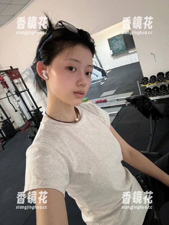 黑料不打烊直达，吃瓜老司机教你如何边吃边啃！