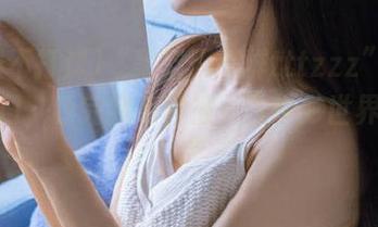 “黑料不打烊tttzzz”网站的入口，看完我有种被引入奇妙世界的感觉
