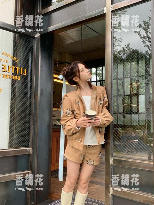伸手不见五指的热闹，zztt09.su黑料不打烊的链接可真能回顾往期的趣事！