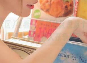 看看，黑料社区里这个资源入口好像总是有人在争抢？