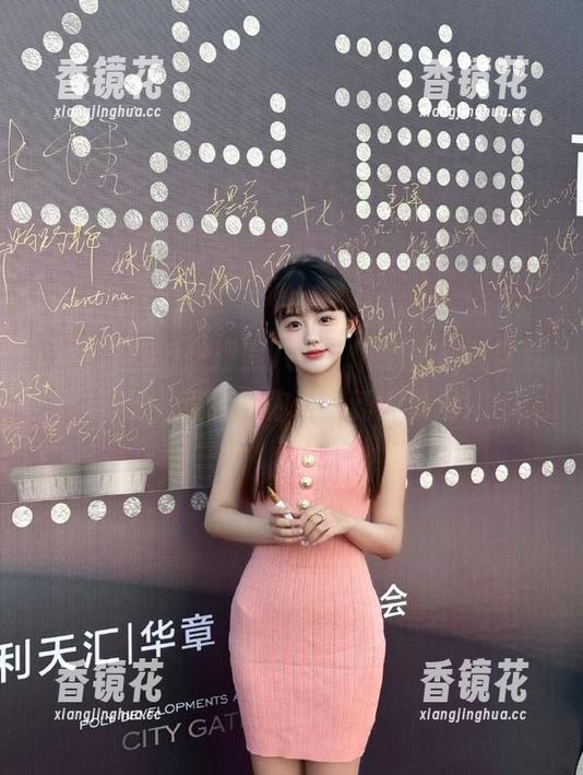 想搜索八卦，下载黑料社区就对了，直接带你进入新闻漩涡！