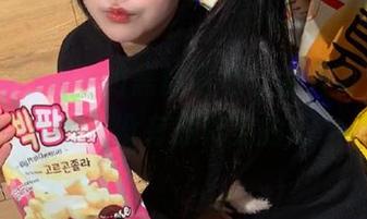 今天的黑料网地址太火了，快来看看有没有你真实的瓜！